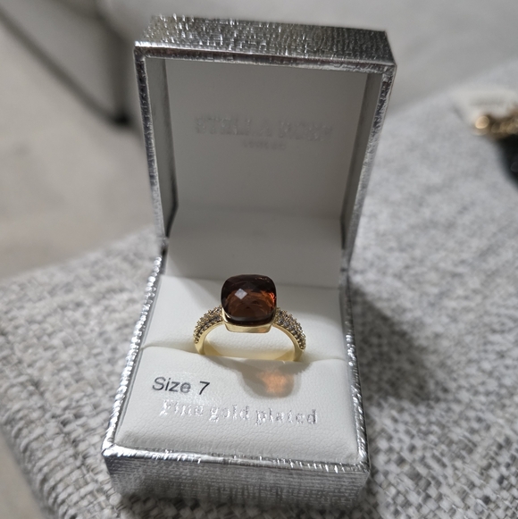 Stella & Dot Jewelry - Stella & Dot Gold Ring with Rich Brown Stone Size 7